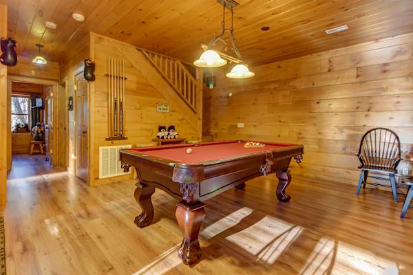 Two Bears Cabin photo 2