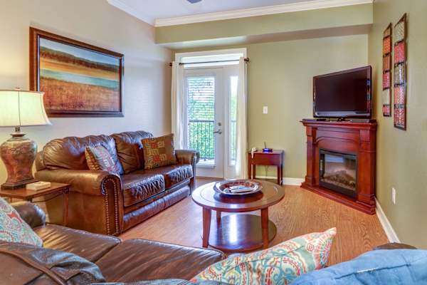 River Crossing Condominiums – A Beautiful River View photo 4