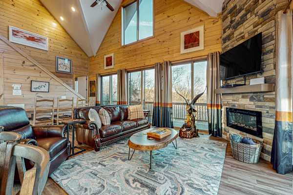 Eagle’s Nest at Lake Haven photo 4