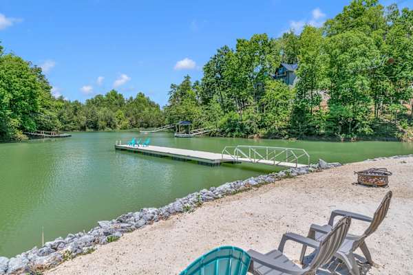 Lakeside Serenity photo 4