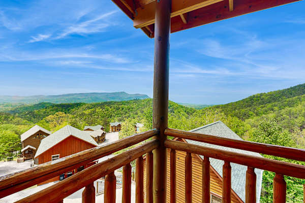 Top of the World Pool Lodge photo 2