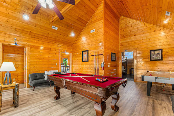 Legacy Mountain Resort – Left on Top of the World photo 5