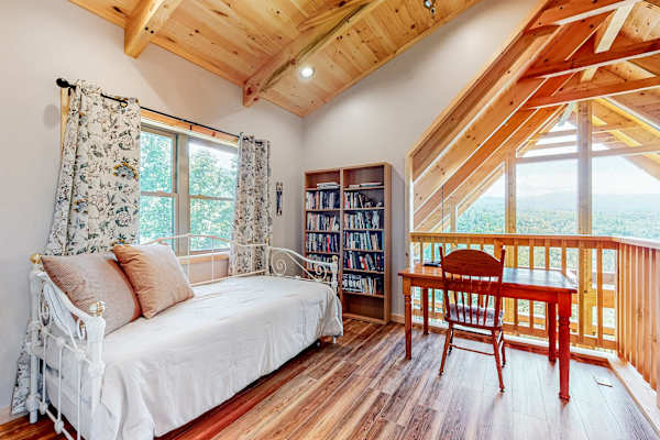 Rocky Top Jewel Cabin photo 3