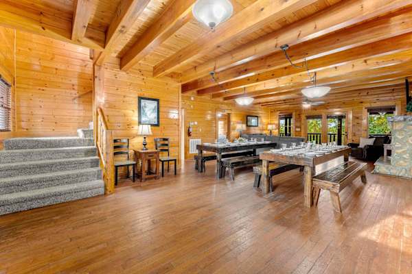 Legacy Mountain Resort – We’re on Top of the World photo 4