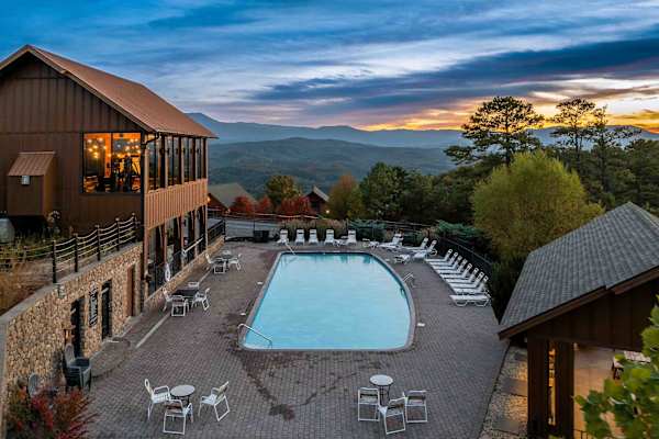Legacy Mountain Resort – We’re on Top of the World photo 3
