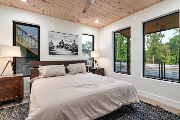 1158 Reedmont Way photo 3