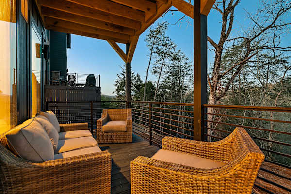 1301 Reedmont Way photo 3