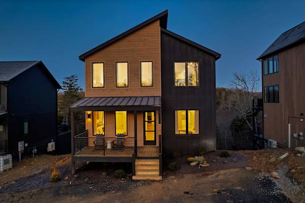 1301 Reedmont Way photo 5