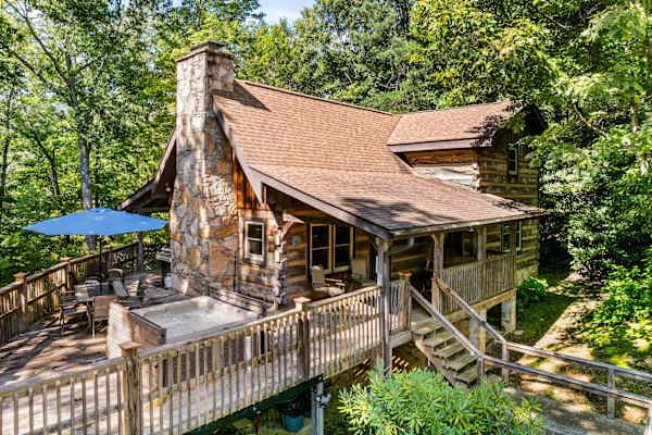 409 Matterhorn Dr photo 5