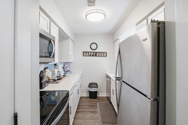 1062 Riverfront photo 3
