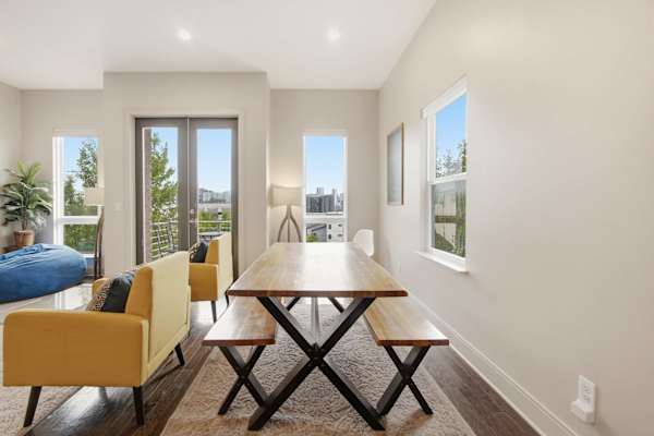 Archer Manor photo 5