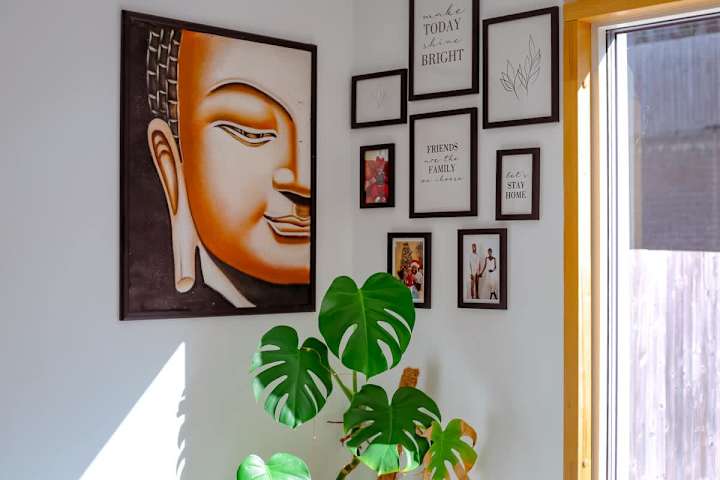 Decorative pieces in the property