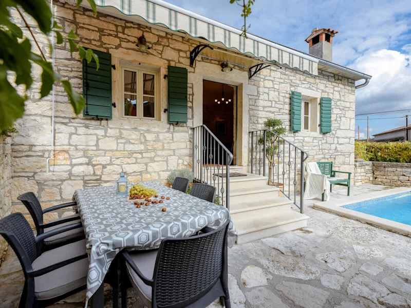 Casa Antignana, Tinjan, Istria