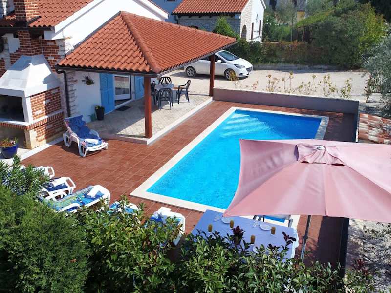 Villa Cherry House with pool property photo 4
