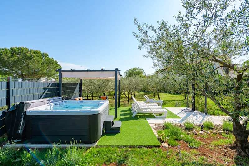 Apartment Josipa with Whirpool in Porec property photo 3