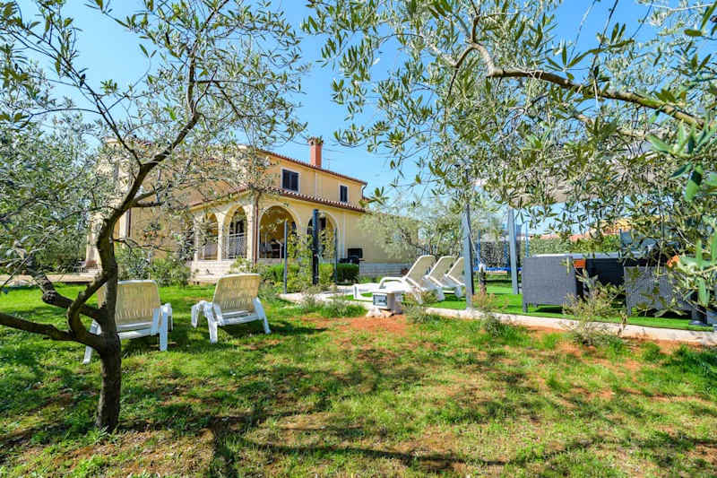 Apartment Josipa with Whirpool in Porec property photo 4
