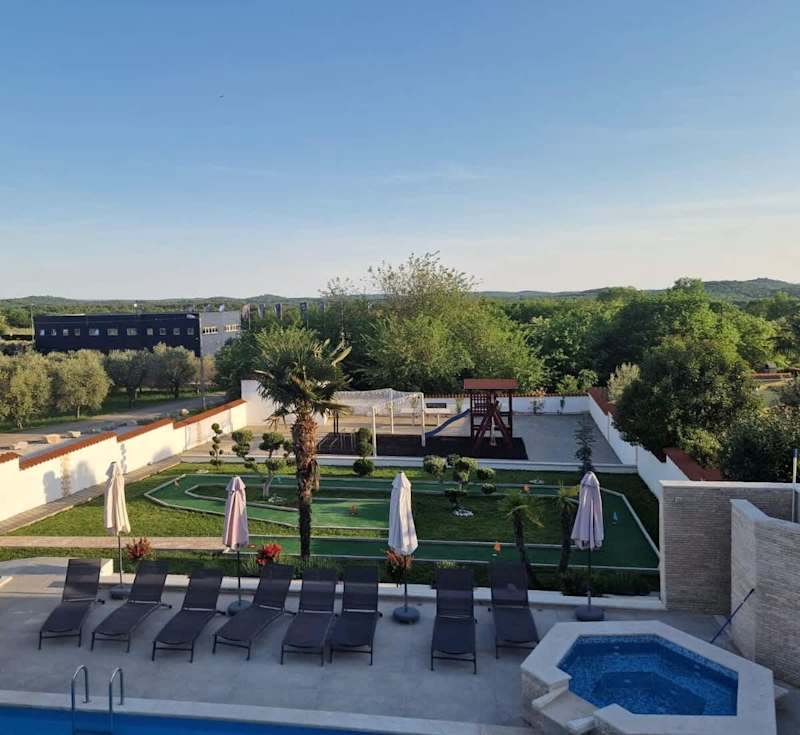 Villa Anela with pool in Porec