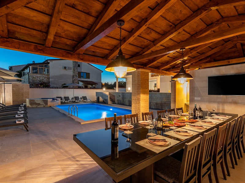 Villa Anela with pool in Porec