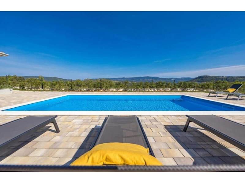Villa Isabella with pool in Sovinjak, Istria property photo 3