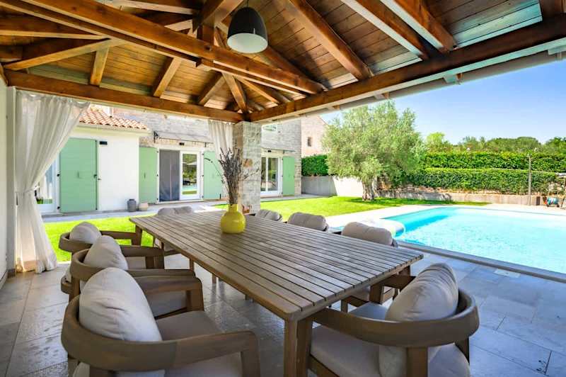 Villa Veromi with heated pool in Istria property photo 3