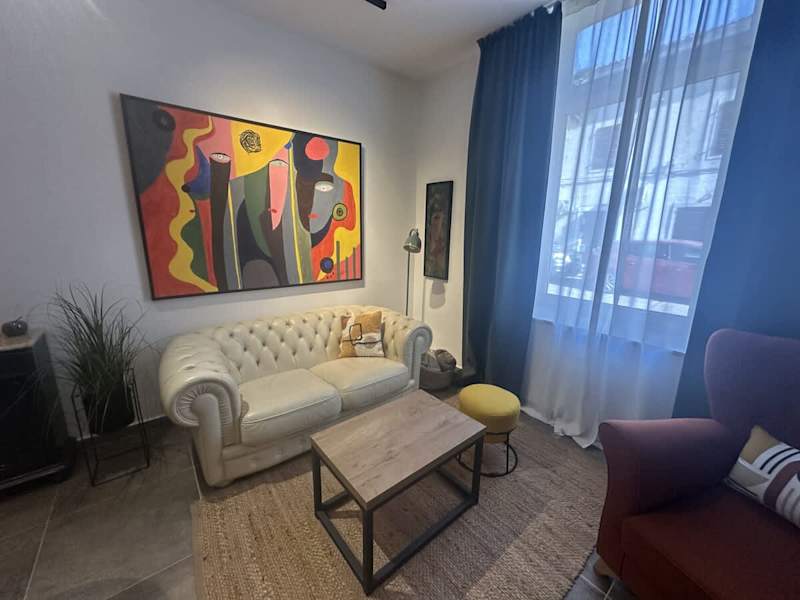 Apartment Urban Living property photo 3