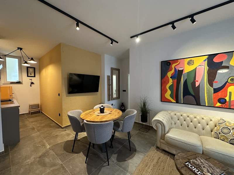 Apartment Urban Living property photo 1