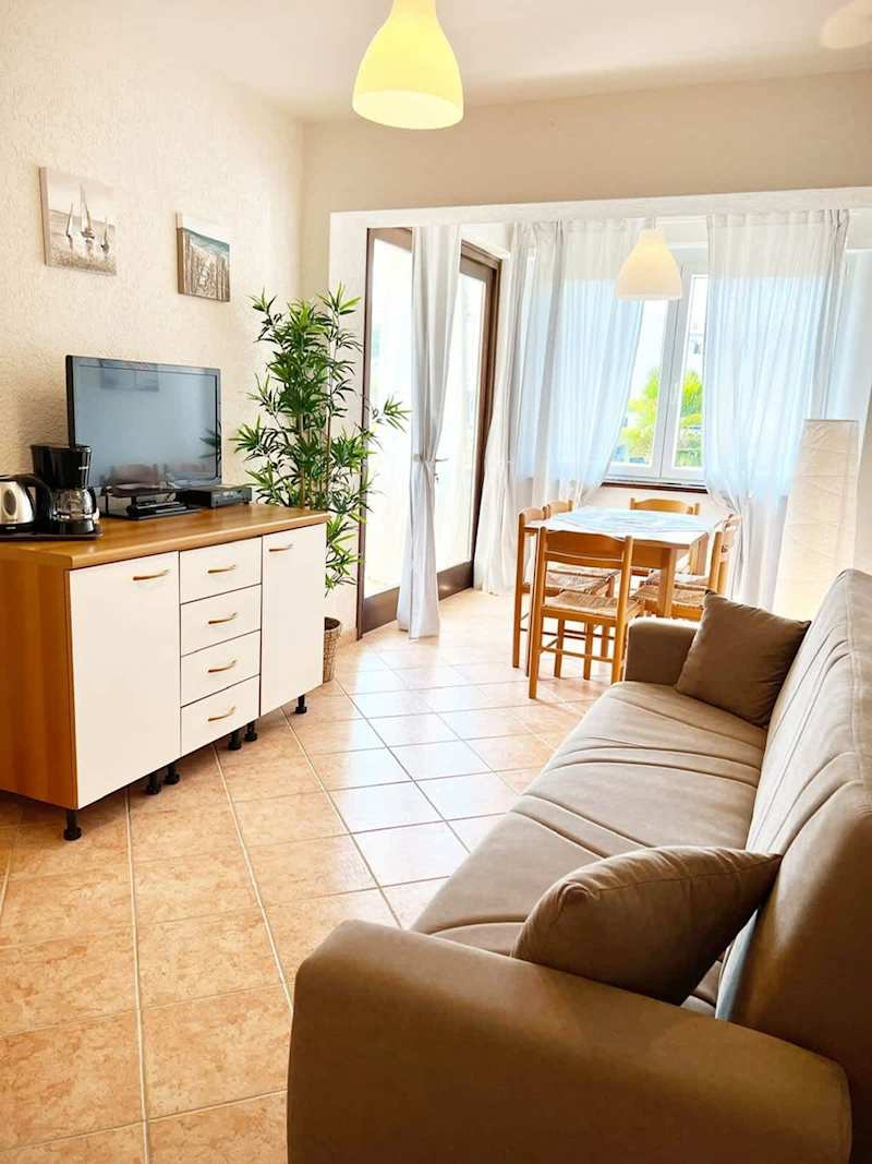 Apartment Rosa property photo 1
