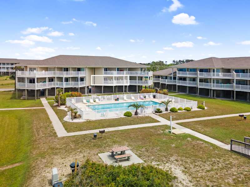 Southern Shores, Oak Island Oceanfront with Pool, Villa, photo 2