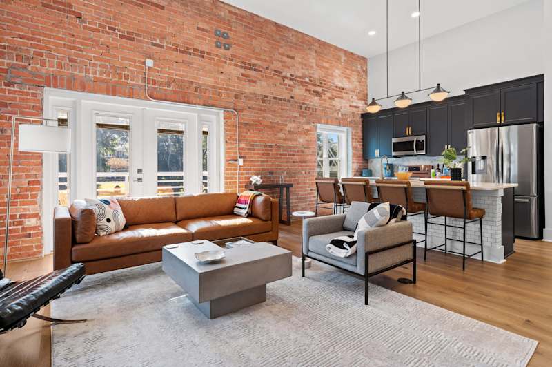 OneTreeHill Loft Downtown, Riverwalk, Live Oak