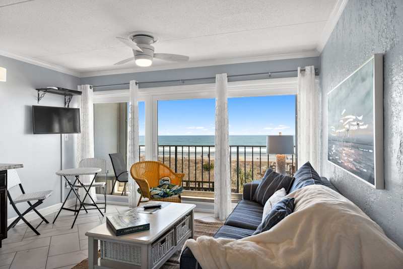 Carolina Beach Boardwalk, Beachfront, Pool, Villa, photo 2