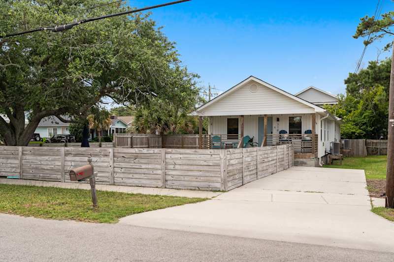 Twin Tides Beach House at Carolina Beach - Unit 1, photo 5