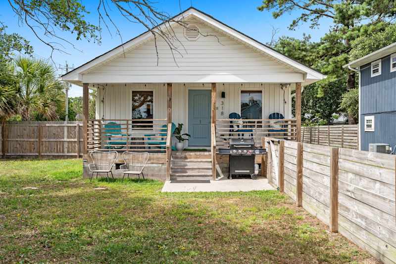 Twin Tides Beach House at Carolina Beach - Unit 1