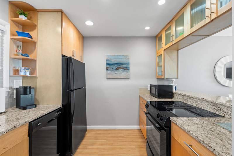 Oceanfront Condo | Oak Island Beach Villas + Pool, photo 2