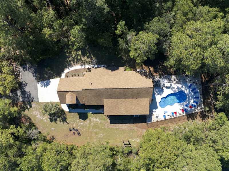 Okeechobee Oasis - Pool, Hot Tub, Games, Pond, Fire Pit, Screened Porch, Outdoor Shower, photo 5