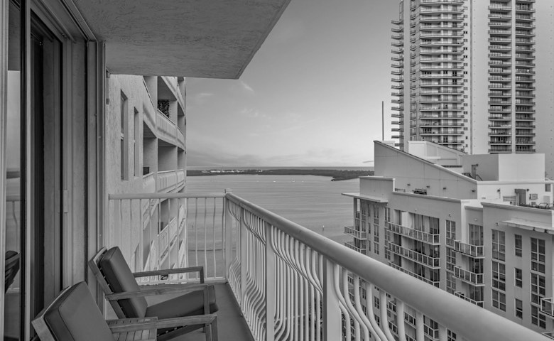 Panoramic Bayview Condo — Miami STR Investment Property