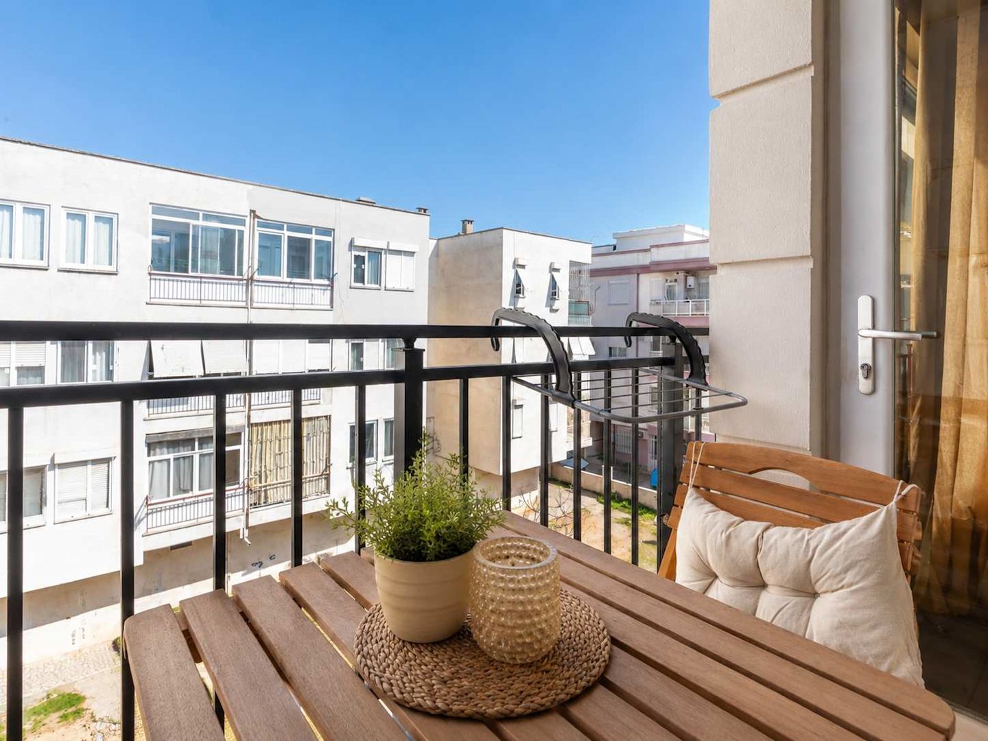 Ethnic Chic2BR Concept Flat Near Oldtown AVM image 3