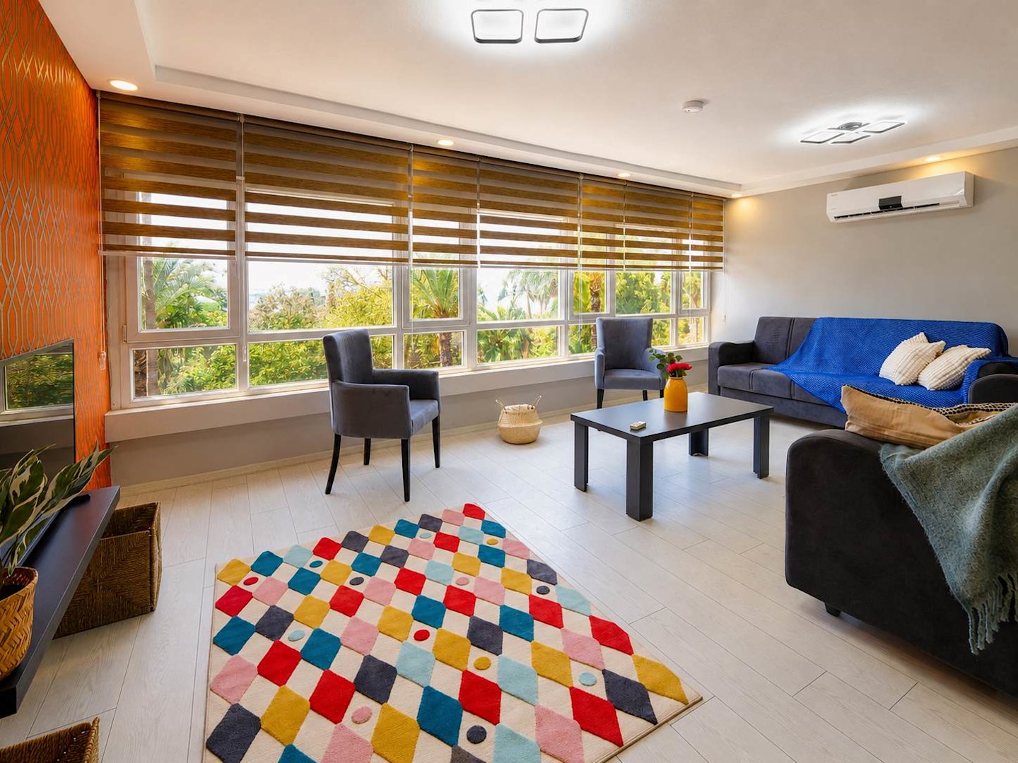Sea View Flat in Kaleici Old Town Near Sea Park