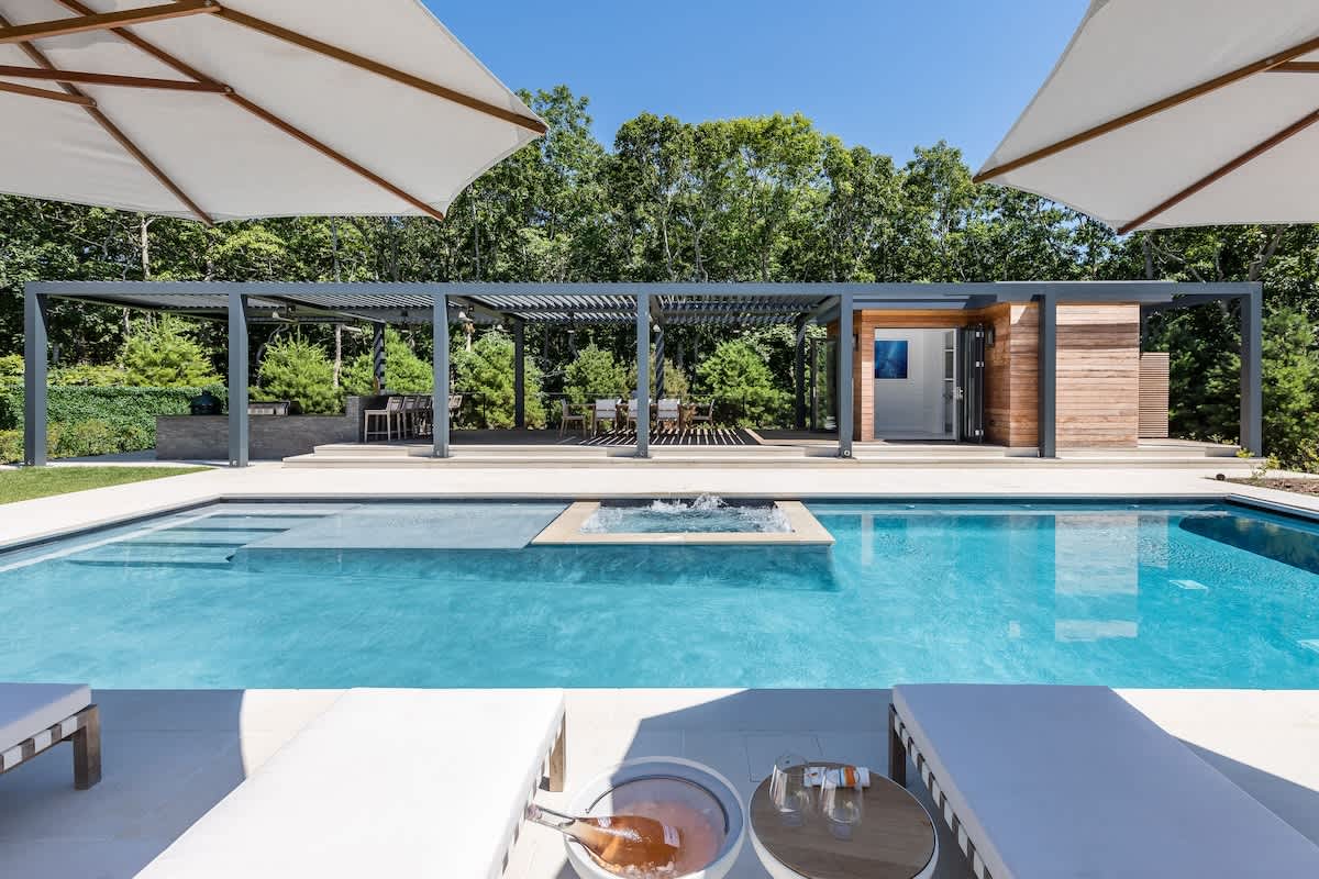 Katie Manor | Amagansett | Chic home with Private Pool