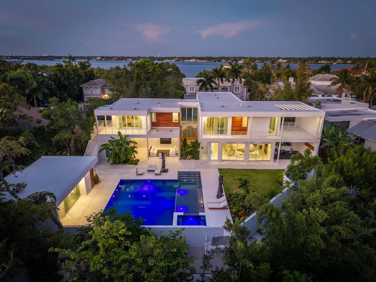 Casa Tropicana | Siesta Key | Luxury Tropical Retreat with Pool & Spa
