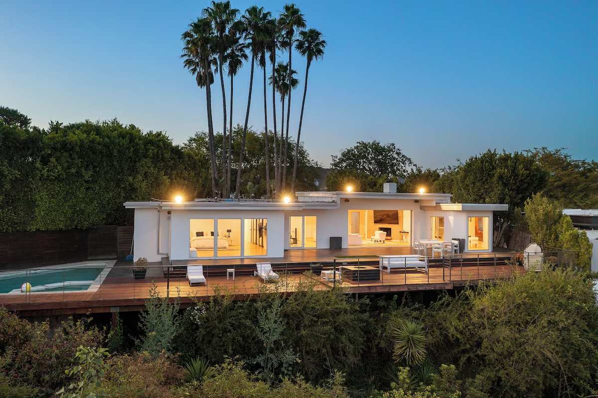 Angelo Estate | Beverly Hills | Private Estate w/Pool and Spa