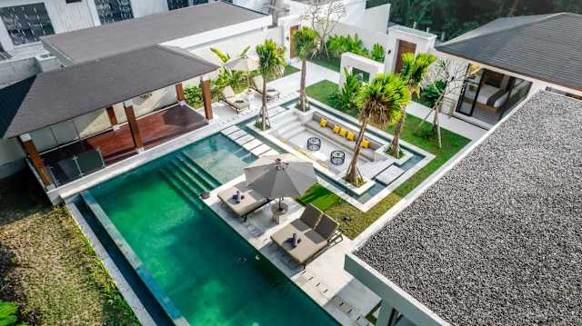 Villa 10BR Ciryandil&Brindal