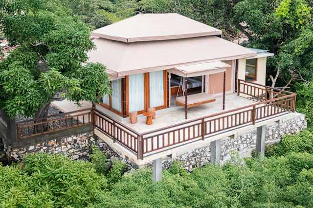 Villa DSunset Tent