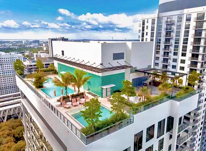Miami Sky | Miami | Stylish Studio Retreat