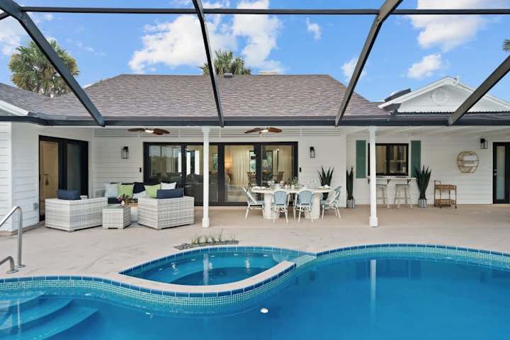 The Florida House | Tequesta | Designer Home w/ Private Pool