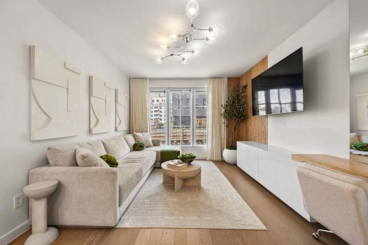 Queensview | Dutch Kills | Condo with Shared Amenities
