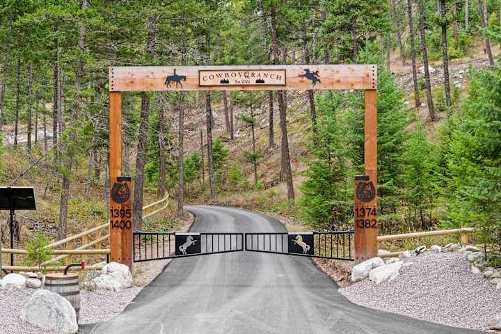 Timber entrance gate at the driveway
