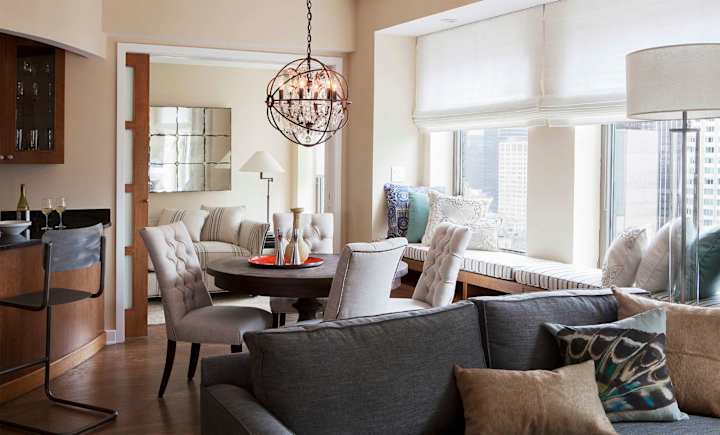 Essex Residence 2911 | Midtown Manhattan | Modern Residence with Gym
