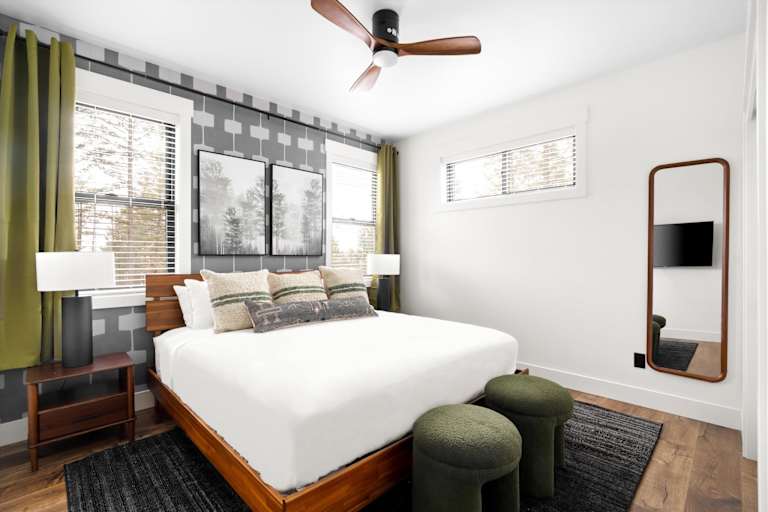 Interior view at The Evergreen — photo 53 of 90