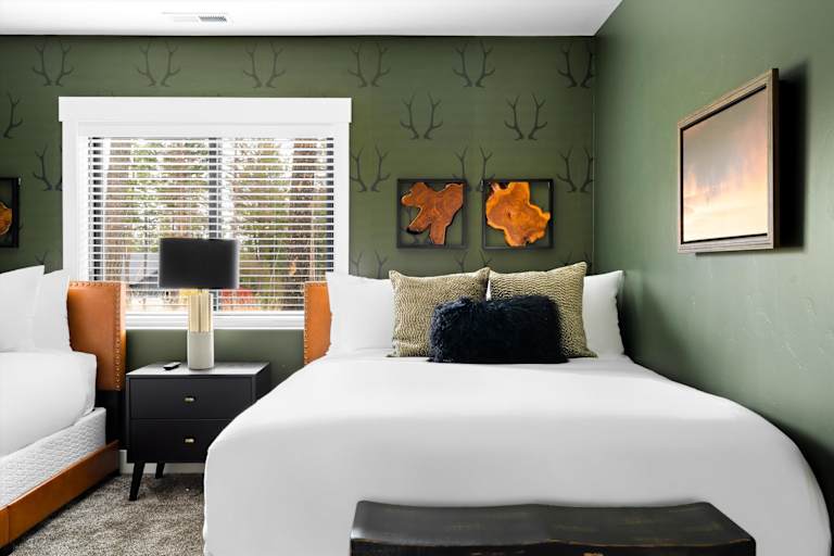 Interior view at The Evergreen — photo 62 of 90