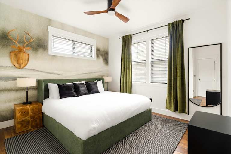 Interior view at The Evergreen — photo 64 of 90